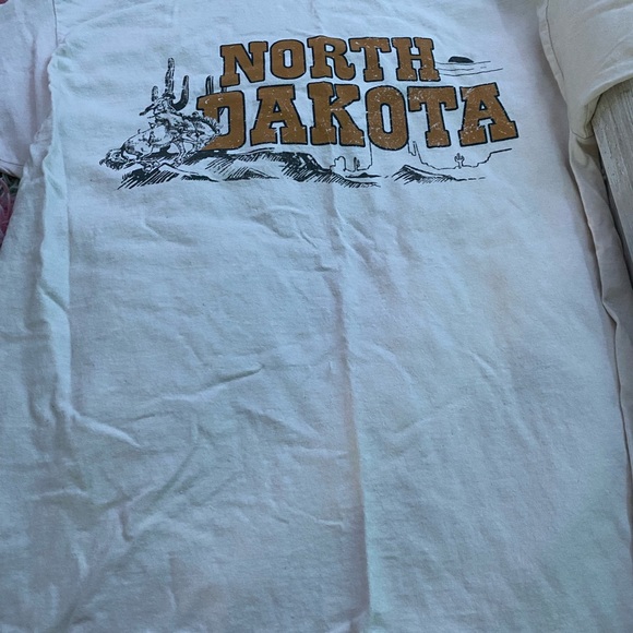 Tilly’s - Picture 2 of 3